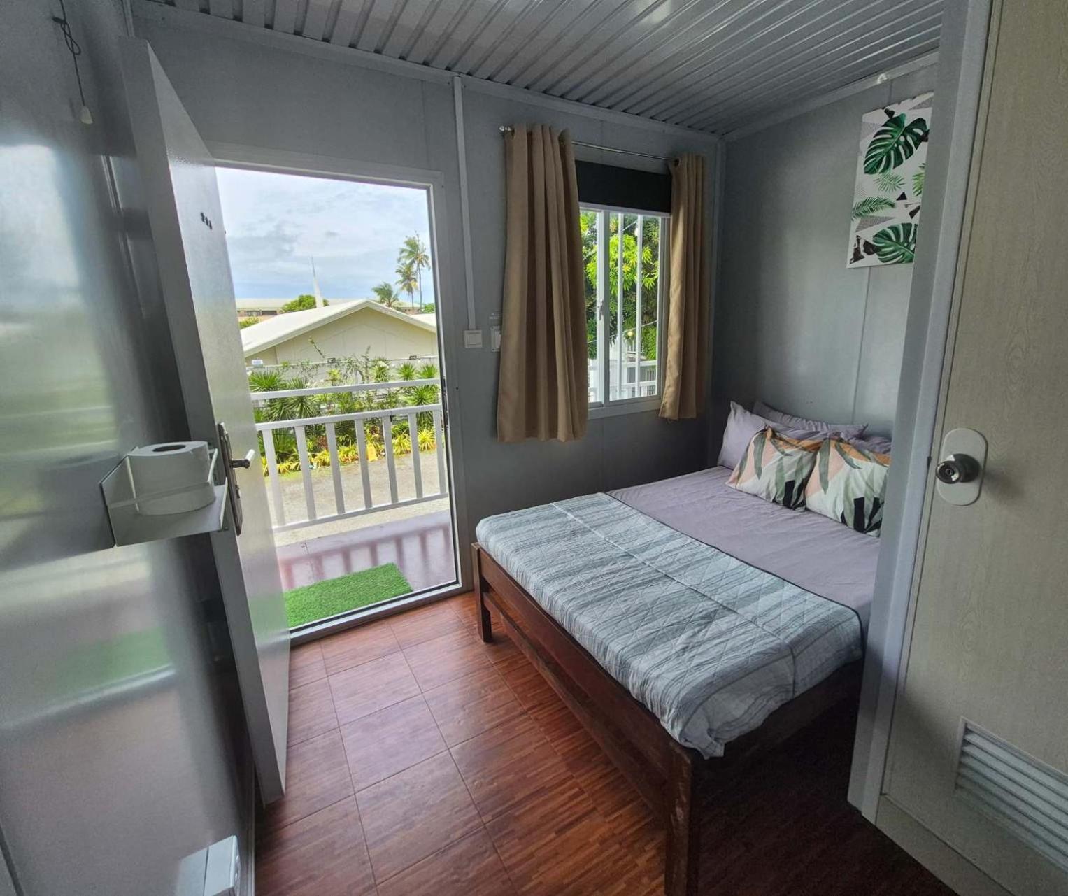 Olive Hostel Roxas City Exterior photo